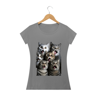 Nome do produto Camiseta Femininina Gatos Assustados