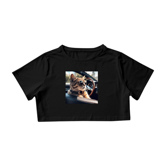 Camiseta Cropped Gato no Carro Conversível