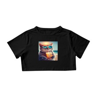 Nome do produto Camiseta Cropped Gato com Óculos de Sol Tomando Suco
