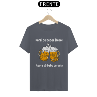 Nome do produto CAMISETA CERVEJA - PAREI DE BEBER