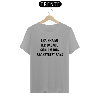Nome do produto Camiseta ERA PRA EU CASAR COM UM DOS BSB