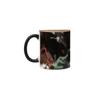 Caneca Mágica Attack On Titan