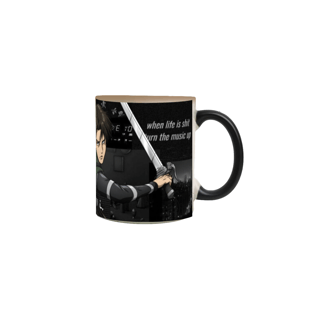 Nome do produto Caneca Mágica Attack On Titan