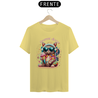 Nome do produto CAMISETA T-SHIRT ESTONADA CAT, ANIMAL DOCE