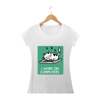 Nome do produto CAMISETA BABY LONG PRIME CAT GEEK, I WORK ON COMPUTERS