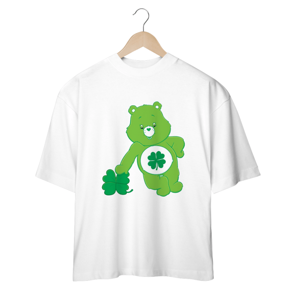 CAMISETA OVERSIZED, URSINHO TREVO DA SORTE