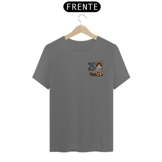 Nome do produto CAMISETA T-SHIRT ESTONADA MINIMALISTA, MY CAT IS MAY THERAPIST