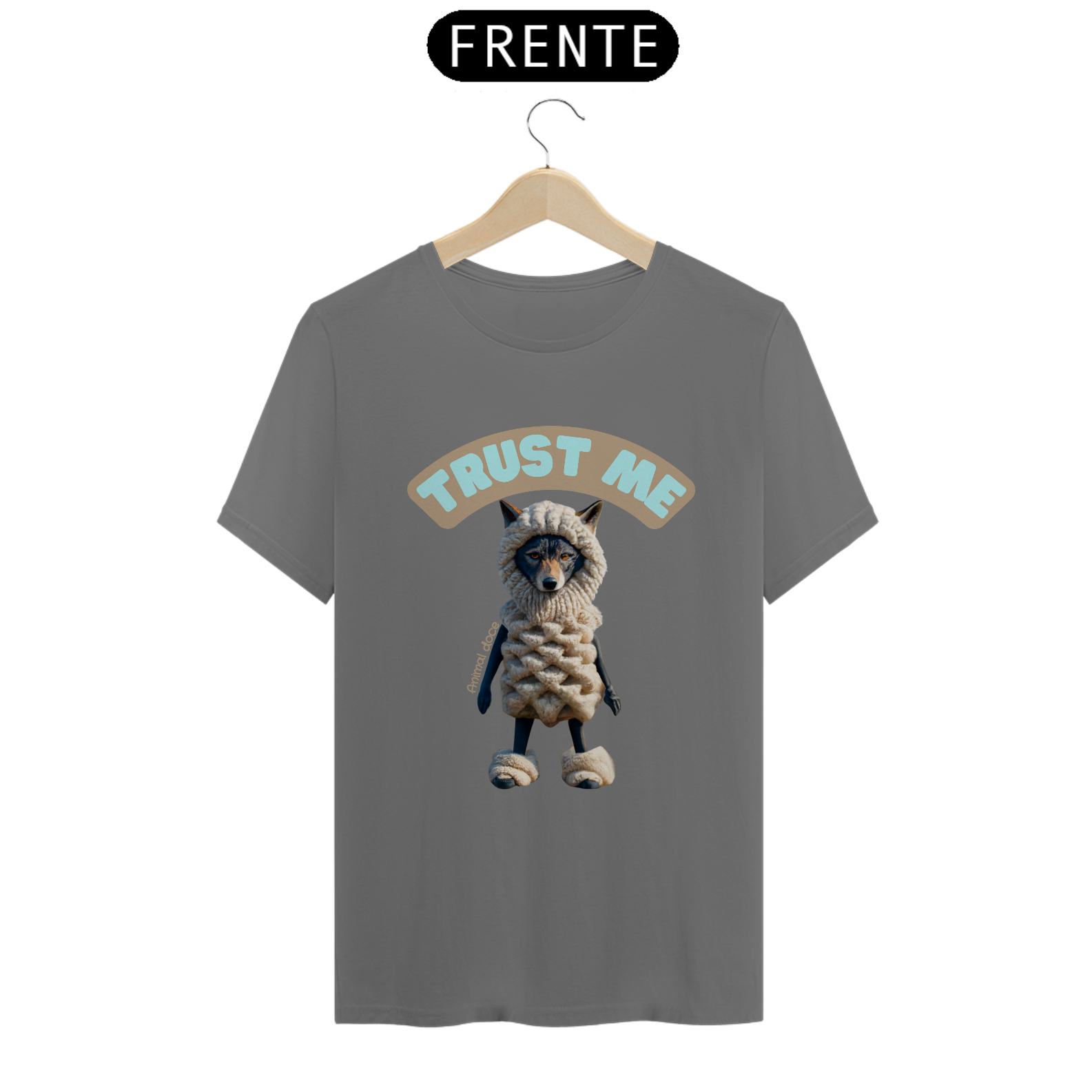 CAMISETA T-SHIRT ESTONADA, LOBO EM PELE DE CORDEIRO TRUST ME