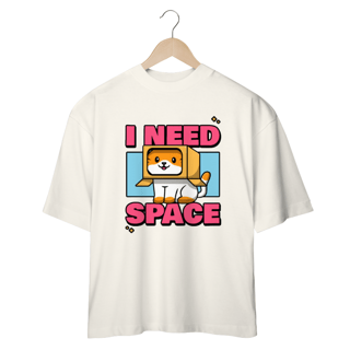 Nome do produto CAMISETA OVERSIZED, CAT I NEED SPACE