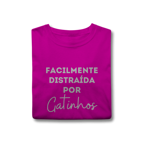 Distraída por Gatinhos