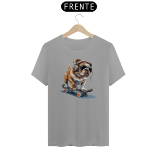 Nome do produto Camiseta Pets - Bulldog 2 no Skate Color - Unissex