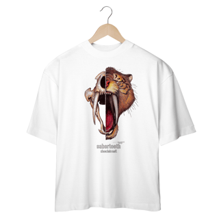 Nome do produto T Shirt oversized tigre dentes-de-sabre
