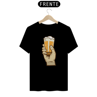 Nome do produto Segurando Copo de Cerveja
