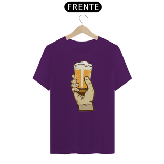 Nome do produto Segurando Copo de Cerveja