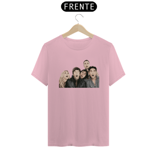Nome do produto Camiseta Classica The Big Bang Theory - Foto Elenco