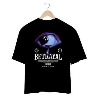 Camiseta Oversized  Betrayal