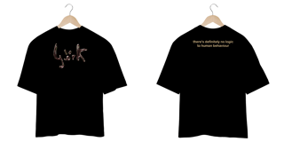Nome do produto Camiseta Oversized Frente e Costas 'BJORK - HUMAN BEHAVIOUR'