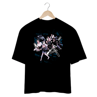 Nome do produto Camiseta Oversized 'NMIXX'