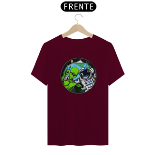 Nome do produto Camiseta Alien e Astronauta Tirando Selfie
