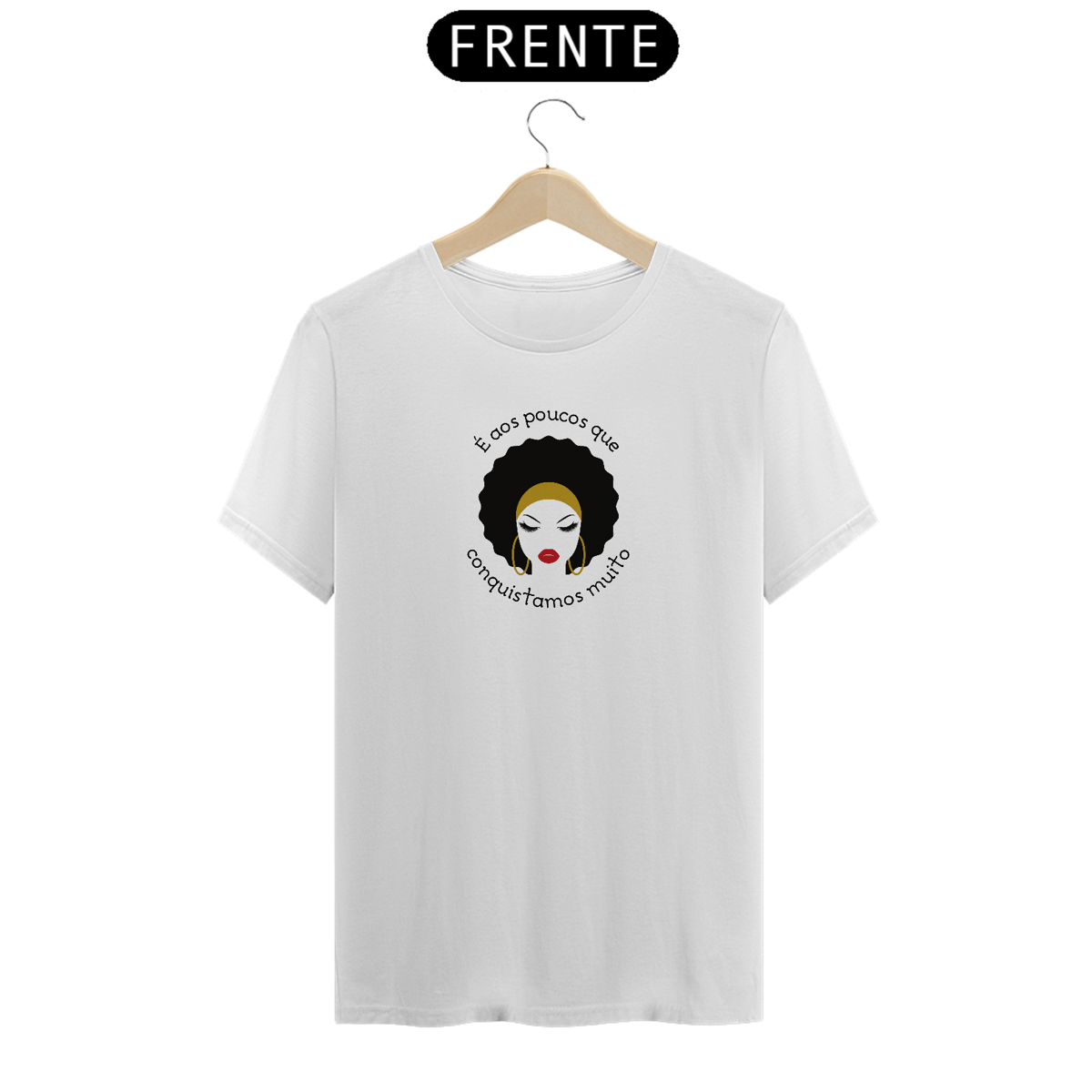 Nome do produto: Camiseta e aos poucos