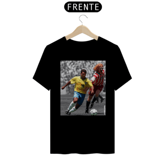 Nome do produto Camiseta Samba vs Rock n Roll - Romário 94