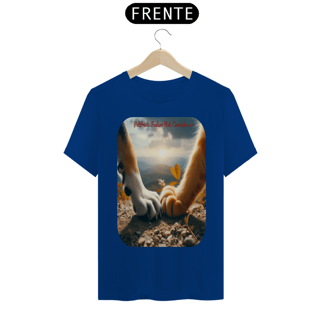 Nome do produto T-Shirt Classic- Patas e Patas - Amizade cão e gato