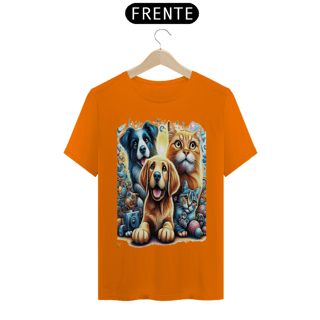 Nome do produto T- shirt Classic -  Amigos para sempre - Gatos e Cães