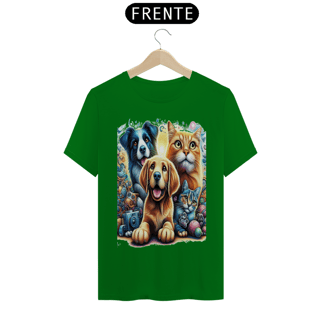 Nome do produto T- shirt Classic -  Amigos para sempre - Gatos e Cães