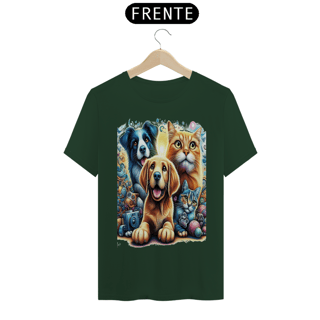 Nome do produto T- shirt Classic -  Amigos para sempre - Gatos e Cães