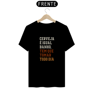 Nome do produto T-shirt Classic Unissex / Cerveja é Igual Banho