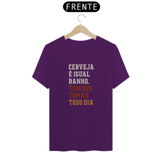 Nome do produto T-shirt Classic Unissex / Cerveja é Igual Banho