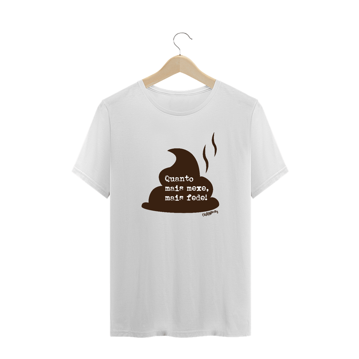 Nome do produto: Camiseta Plus Size Coco de Cachorro - Quanto Mais Mexe, Mais Fede