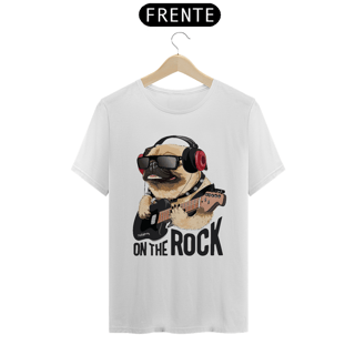 Nome do produto Camiseta Pug On The Rock