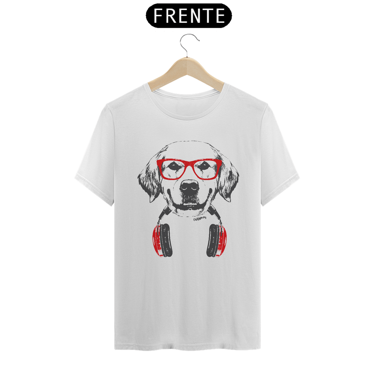 Nome do produto: Camiseta Golden Retriever de Óculos e Fone de Ouvidos