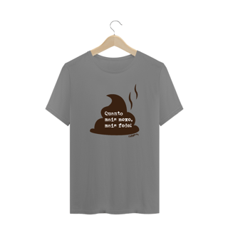 Nome do produto Camiseta Plus Size Coco de Cachorro - Quanto Mais Mexe, Mais Fede
