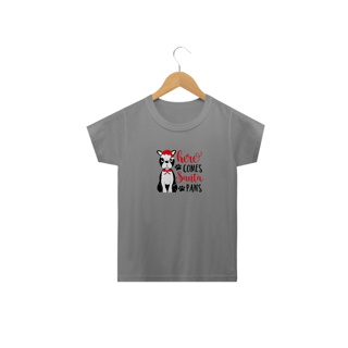 Nome do produto Camiseta Infantil Natal - Here Comes Santa Paws