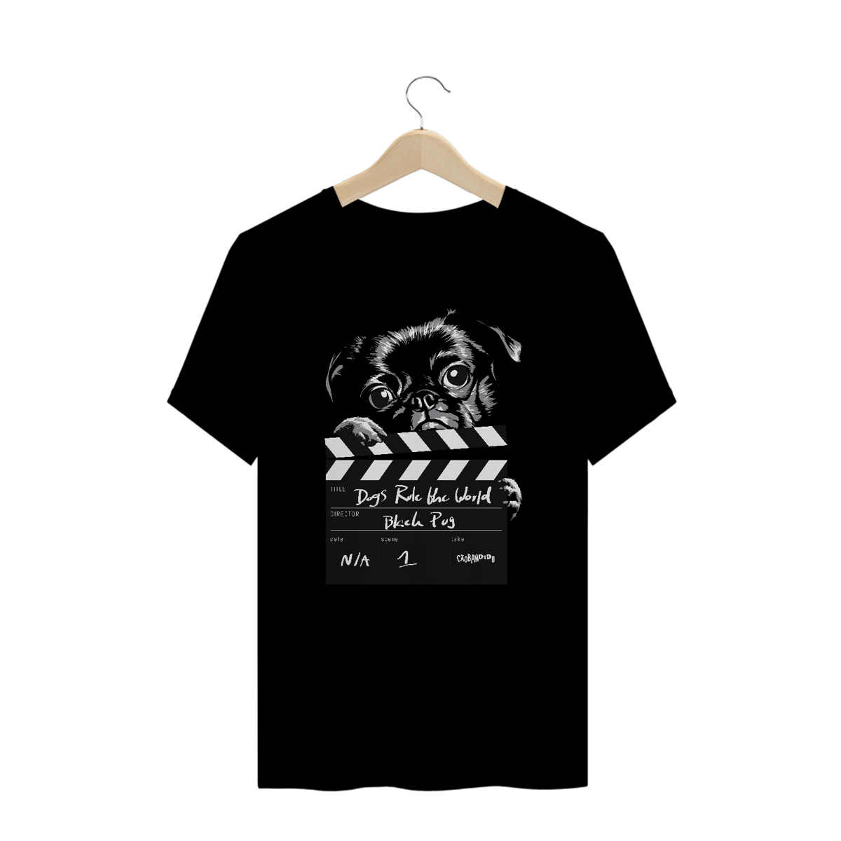 Nome do produto: Camiseta Plus Size Black Pug - Dogs Rule The World