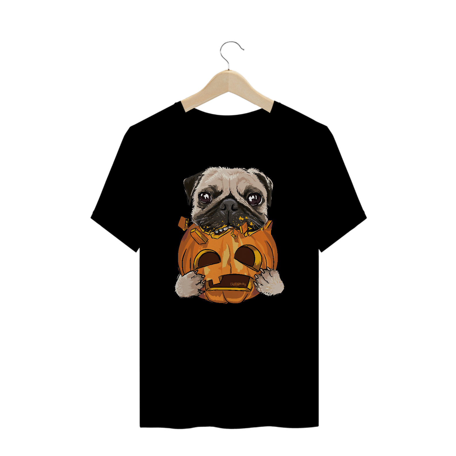 Camiseta Plus Size Pug Comendo uma Abóbora