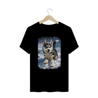 Camiseta Plus Size Husky Siberiano Correndo na Neve