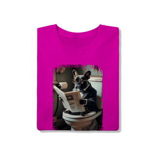 Nome do produto Camiseta Bulldog Francês no Trono Lendo Jornal