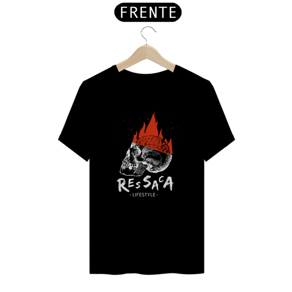 Camiseta nerd caveira flamejante 