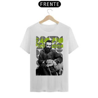 Nome do produto Camiseta Clássica Padre Pio de Pietrelcina e a Ovelha