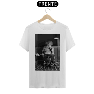 Nome do produto EINSTEIN CAGANDO - Camiseta Personalizada com Estampa Geek