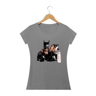 Nome do produto BATMAN E MULHER-GATO - Camiseta Feminina Personalizada com Estampa XXX