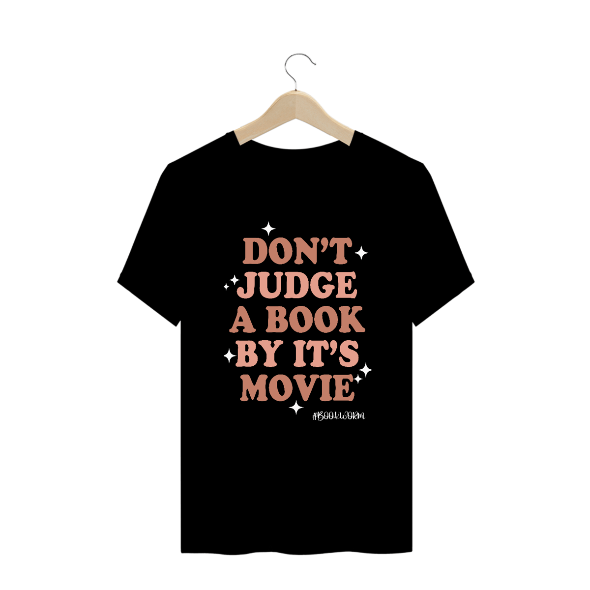 Nome do produto: Camiseta Plus Size Don\'t Judge a book by it\'s movie