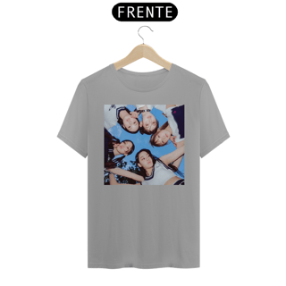 Nome do produto T-SHIRT NEWJEANS SQUAD BLUE