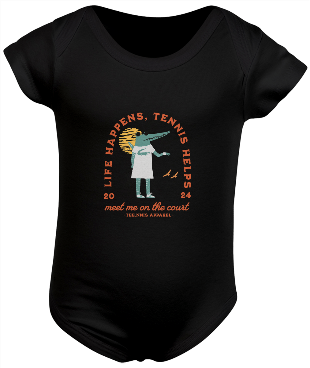 Nome do produto: life happens, tennis helps - Body Infantil