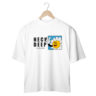 Nome do produtoCamiseta Oversized Neck Deep - In Bloom