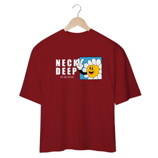 Nome do produtoCamiseta Oversized Neck Deep - In Bloom (white stamp)