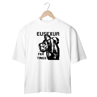 Nome do produto Camiseta Oversized FKA Twigs - EUSEXUA